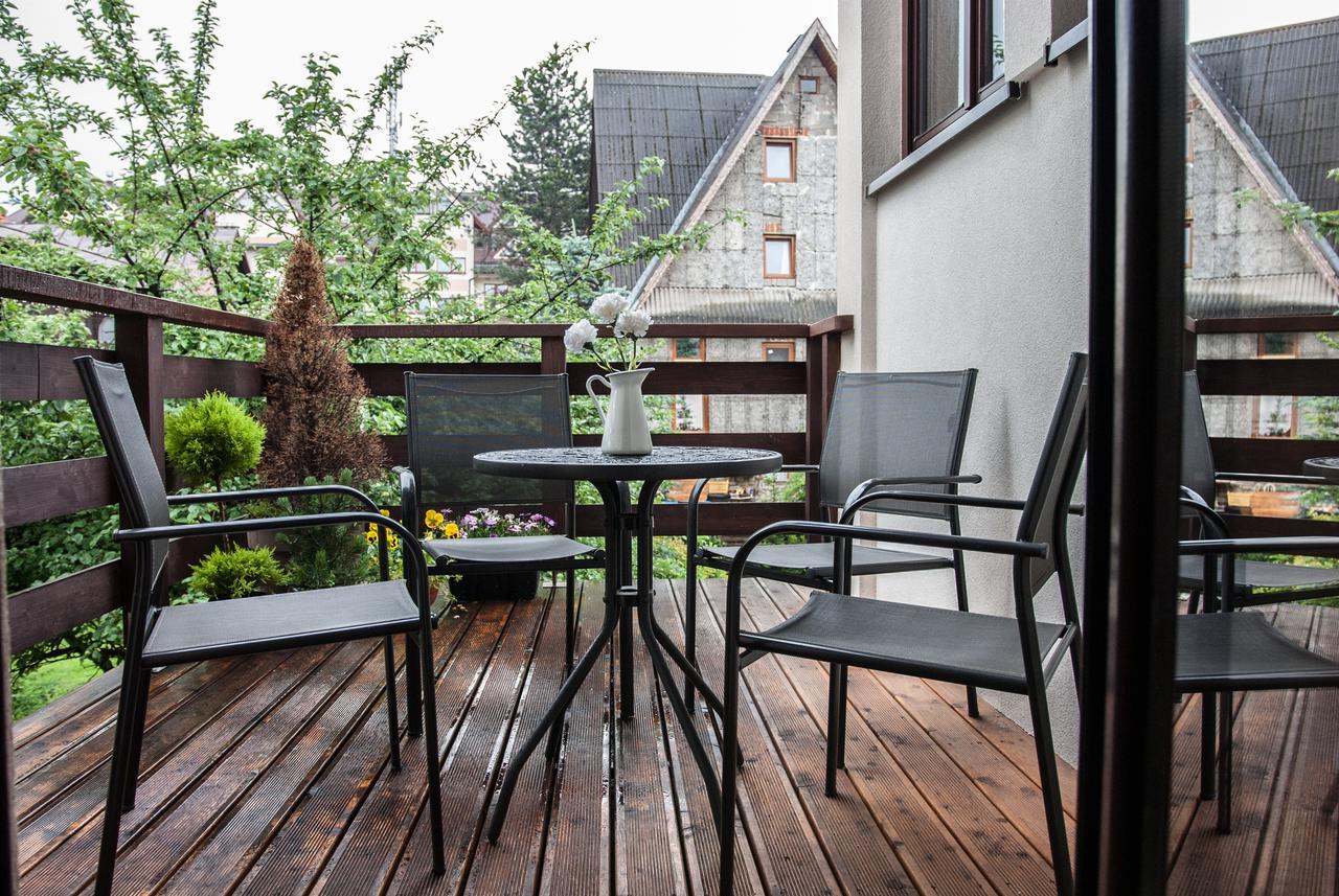 Gimnazjalna 5 - Apartamenty I Pokoje W Centrum Zakopanego Kamer foto